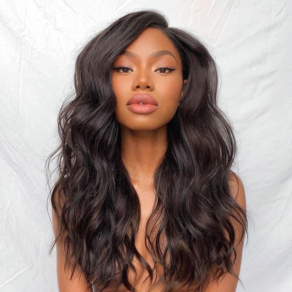 13443648-7a80-4a84-8b28-a7468c9f55a4-Human hair bundles.jpg