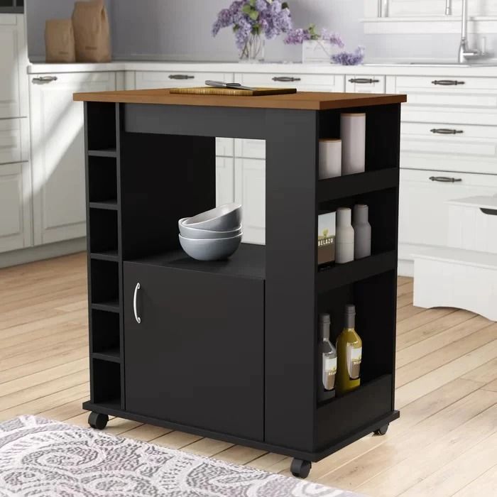 kitchen island.jpg